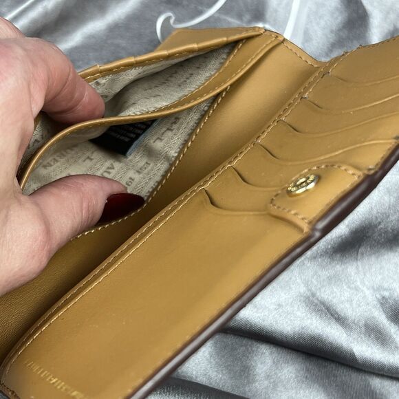 RLL Lauren Ralph Lauren Leather Bifold Wallet Olive Green Gold Logo Snap Closure - Picture 12 of 14